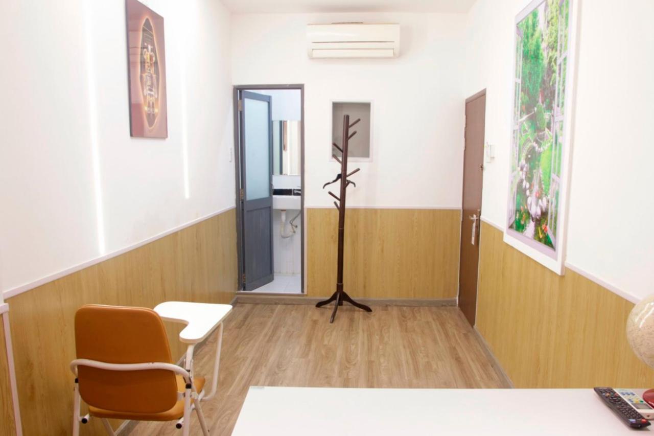 Language Exchange Hotel 3 胡志明市 外观 照片